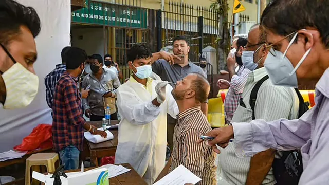 ନଭେମ୍ବର ୩୦ ପର୍ଯ୍ୟନ୍ତ କୋଭିଡ୍‌ କଟକଣା ବଢ଼ିଲା: ଦୈନିକ ସଂକ୍ରମଣରେ ୨୦% ବୃଦ୍ଧି, ୭୩୩ ‌କୋଭିଡ୍‌ ମୃତ୍ୟୁ