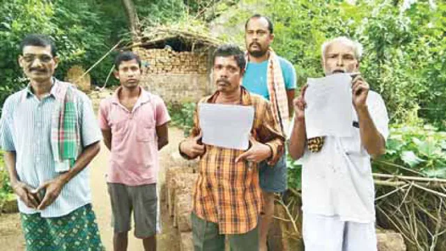 ମିଛ ବିଲ୍‌ରେ ନେଇଗଲେ ୨.୭୫ ଲକ୍ଷ, ଗ୍ରାମବାସୀଙ୍କ ଧାରଣା ପରେ ଥାନାରେ ମାମଲା; ଜିଆର୍‌ଏସ୍‌ଙ୍କୁ ଜେରା