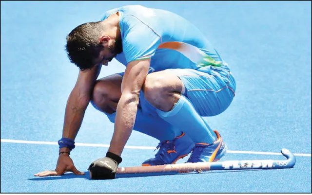 ସ୍ବର୍ଣ୍ଣ ସ୍ବପ୍ନ ଚୁରମାର, ନାନା ମୋଡ଼ ନେଇଥିବା ନାଟକୀୟ ୪ କ୍ବାର୍ଟର