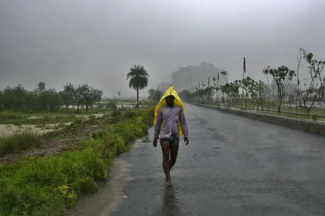 ଚିନ୍ତା ବଢ଼ାଇଲାଣି ଅଭାବୀ ବର୍ଷା: ୧୫ ଜିଲ୍ଲାରେ ନିଅଣ୍ଟିଆ, କଳାହାଣ୍ଡିରେ ଉତ୍କଟ ସ୍ଥିତି