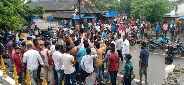 ବାଲେଶ୍ୱର: କଂଗ୍ରେସ ପକ୍ଷରୁ ଜିଲ୍ଲାପାଳ କାର୍ଯ୍ୟାଳୟ ସମ୍ମୁଖରେ ବିକ୍ଷୋଭ