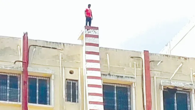 ଟାଉନ୍‌ ଥାନାରେ ହାଜତ ମୃତ୍ୟୁ! ବରଗଡ଼ ସହର ଅଶାନ୍ତ, ଜନତା-ପୁଲିସ୍‌ ଧସ୍ତାଧସ୍ତି