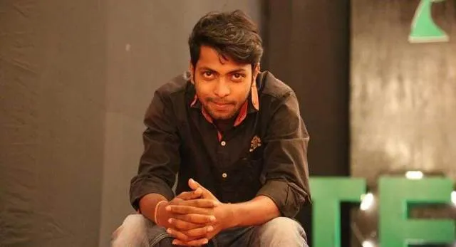 ଘରୋଇ ମଣ୍ଡପ ଭିତରୁ ଯୁବକଙ୍କ ଝୁଲନ୍ତା ମୃତଦେହ ଉଦ୍ଧାର: ପରିବାର ଲୋକେ ଆଣିଲେ ହତ୍ୟା ଅଭିଯୋଗ