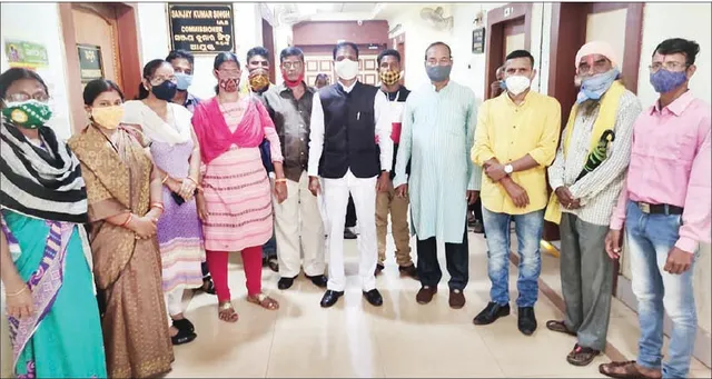 ଶ୍ରୀଲିଙ୍ଗରାଜଙ୍କ ସମ୍ପତ୍ତି ହଡ଼ପ ଅଭିଯୋଗରେ ବିଏମ୍‌ସି କାର୍ଯ୍ୟାଳୟ ଘେରାଉ