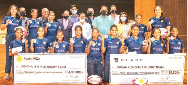 ରଗ୍‌ବି ଦଳକୁ ଭବ୍ୟ ସମ୍ବର୍ଦ୍ଧନା