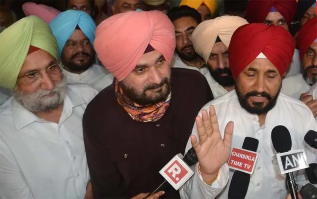 ଆରମ୍ଭରୁ ଆପ୍‌କୁ ଟାର୍ଗେଟ୍‌: ‘ମୁଁ ଆମ୍‌ ଆଦମୀ, ରିକ୍ସା ଟାଣିଛି, ଗରିବଙ୍କ ଦୁଃଖ ବୁଝିପାରିବି: ଚନ୍ନି