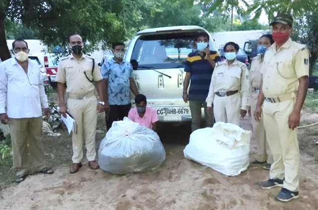 ୧ କ୍ବିଣ୍ଟାଲ ଗଞ୍ଜେଇ ଜବତ, ଜଣେ ଗିରଫ