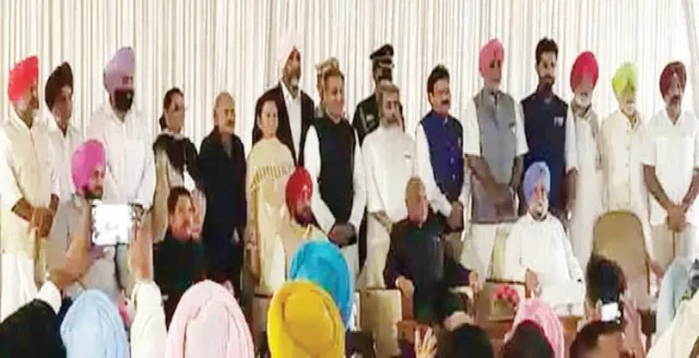 ପଞ୍ଚାବ କ୍ୟାବିନେଟ୍‌ର ସଂପ୍ରସାରଣ: ୧୫ ମନ୍ତ୍ରୀ ଶପଥ ନେଲେ