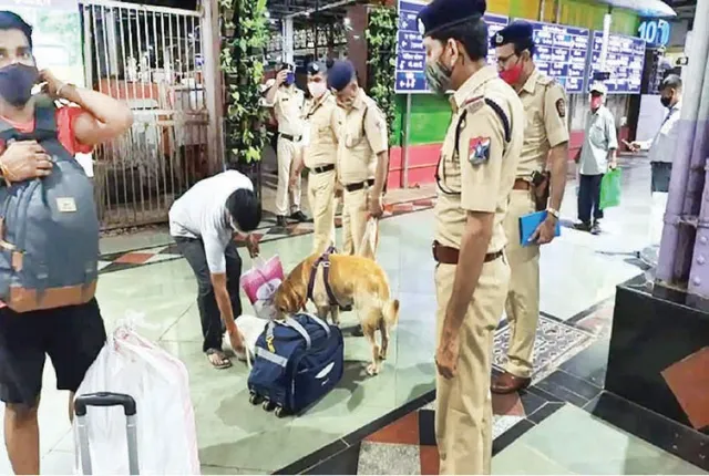 ଆତଙ୍କବାଦୀ ଆକ୍ରମଣ ଯୋଜନା: ସବୁ ରେଳ ଷ୍ଟେସନ୍‌ରେ ସୁରକ୍ଷା କଡ଼ାକଡ଼ି