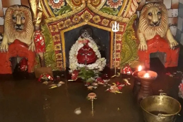 ପାଟଣେଶ୍ୱରୀ ମନ୍ଦିରରେ ପଶିଲା ପାଣି