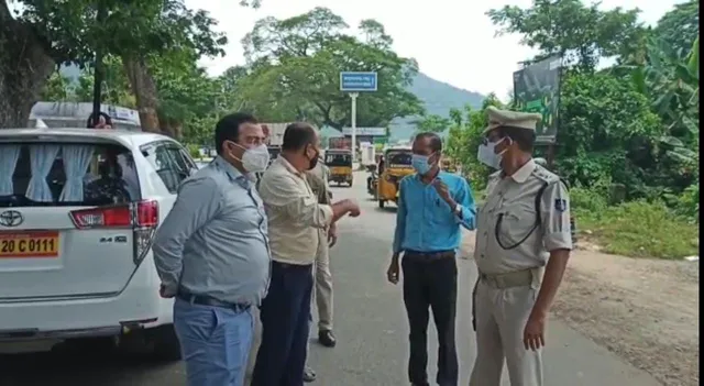 ବାତ୍ୟା ମୁକାବିଲା ନେଇ ଗଜପତି ଜିଲ୍ଲାପାଳଙ୍କ ସ୍ଥିତି ସମୀକ୍ଷା, ତଳିଆ ଅଂଚଳ ବୁଲିଲେ