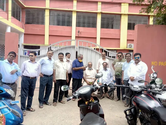 ସୁନ୍ଦରଗଡ଼ରେ ଭାରତ ବନ୍ଦ: ଦୋକାନଵଜାର ବନ୍ଦ, ଗାଡ଼ି ଚଳାଚଳ ପ୍ରଭାବିତ