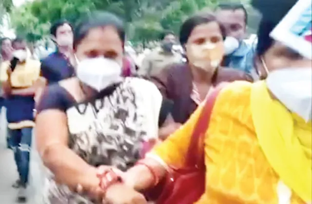 ଜେଲ୍‌ ଗଲେ କୋଟିପତି ଅଙ୍ଗନବାଡ଼ି ଦିଦି