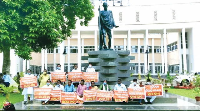 ବାଚସ୍ପତିଙ୍କ ଉପରେ ରାଗିଗଲେ ବିରୋଧୀ ବିଧାୟକ