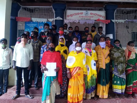 କେବେ ହେବ ସ୍ଥାୟୀ ପୋଲ ନିର୍ମାଣ ? ଜିଲ୍ଲାପାଳଙ୍କ ଦ୍ୱାରସ୍ଥ ହେଲେ ବଗେଇପଦର ଗ୍ରାମବାସୀ