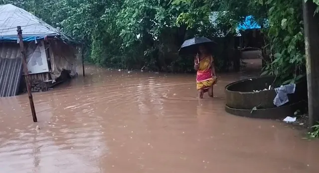 ଫୁଲୁଛି ବୁଢ଼ାବଳଙ୍ଗ, ଗୋବିନ୍ଦପୁର ନିକଟରେ ସତର୍କ ସୂଚନା ଉପରେ ବନ୍ୟାଜଳ ପ୍ରବାହିତ