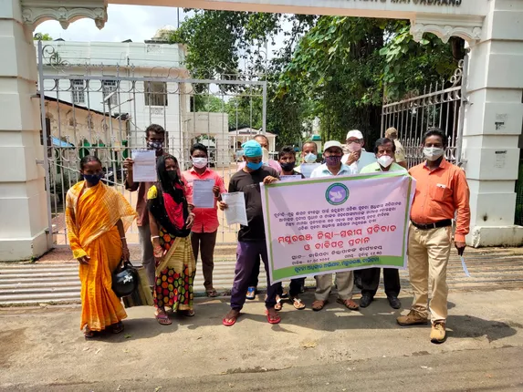 ‘ଓସା'ର ଆବାହକଙ୍କ ବିରୋଧରେ ହୋଇଥିବା ମାମଲା ପ୍ରତ୍ୟାହାର ଦାବି, ଡିଜିପିଙ୍କୁ ଦାବିପତ୍ର