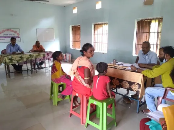 ଅନାଥ ଶିଶୁଙ୍କୁ ଥଇଥାନ ନେଇ ସ୍ବାଭିମାନ ଅଂଚଳରେ ଶିବିର