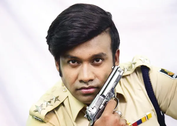 ଧୀରେନ୍‌ଙ୍କ ପୁଲିସ ଅବତାର