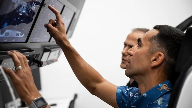 ଭାରତୀୟ-ଆମେରିକୀୟ ମହାକାଶଚାରୀ ରାଜା ଚାରିଙ୍କ ନେତୃତ୍ବରେ ଅକ୍ଟୋବର ୩୧ରେ ‘ଆଇଏସ୍‌ଏସ୍‌’କୁ ‘କ୍ରୁ-୩ ମିସନ୍‌’ ପଠାଇବ ‘ନାସା’