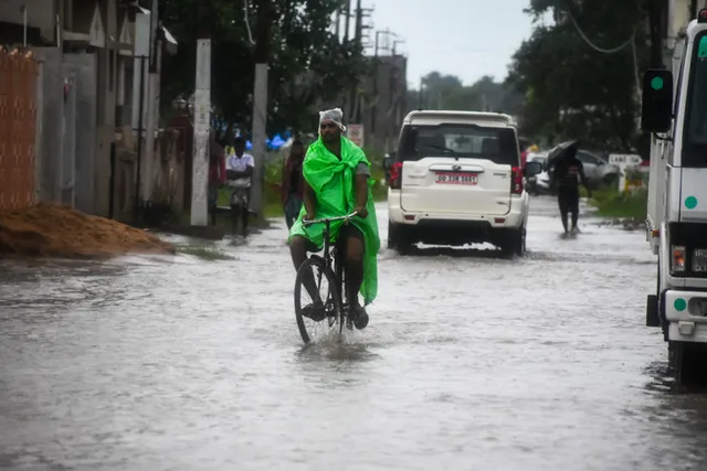 ବର୍ଷା ନେଲା ତିନି ଜୀବନ