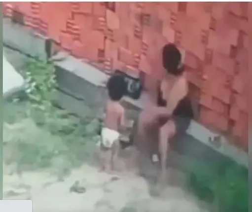 କାନ୍ଥ ଭାଙ୍ଗି ଶିଶୁ ଉପରେ ପଡ଼ି ଯାଉଥିବା ବେଳେ ମା’ ଏପରି ବଞ୍ଚାଇଲେ ଜୀବନ