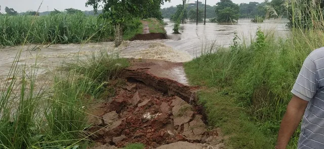 ଯାଜପୁରରେ ବିପଦ ସଂକେତ ଉପରେ ବ୍ରାହ୍ଣଣୀ, ସାହୁପଡ଼ାଠାରେ ଦୁଇଟି ଘାଇ