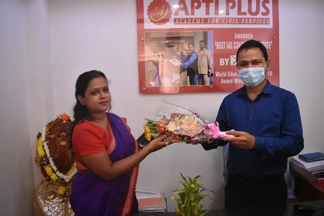 ଓଏଫ୍‌ଏସ୍‌ ପରୀକ୍ଷା ଫଳ ପ୍ରକାଶ: ଆପ୍ଟି ପ୍ଲସର ମନସ୍ମିତା ଦ୍ବିତୀୟ