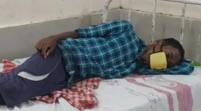 ମଦ୍ୟପଙ୍କ ଅମାନବୀୟକାଣ୍ଡ: ଯୁବକଙ୍କ ମଳଦ୍ୱାରରେ ଭର୍ତ୍ତିକଲେ ଷ୍ଟିଲ୍‌ଗ୍ଲାସ୍‌