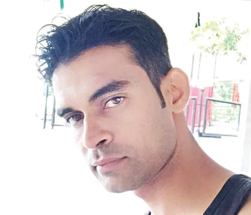 ଭାଇର ଚାକିରି କରାଇଦେବାକୁ କହି ମହିଳାଙ୍କଠାରୁ ୯ ଲକ୍ଷ ଚଳୁ