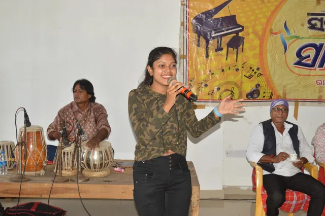 ‘ସମ୍ବାଦ‘ ଉତ୍ତର ଓଡ଼ିଶା ସଂସ୍କାରଣରେ ବିତର୍କ ଓ ସାରେଗାମା ପ୍ରତିଯୋଗିତା