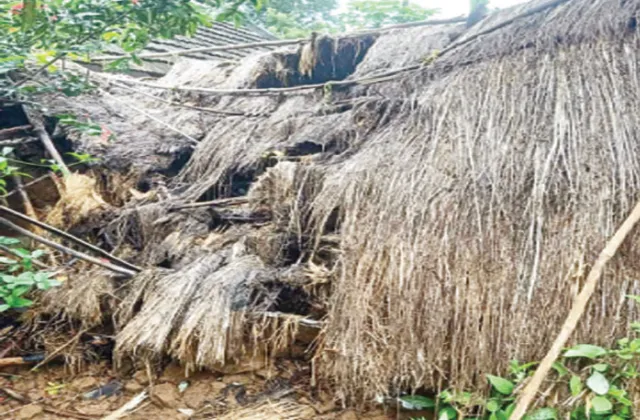 କାଗଜକଲମରେ ଆବାସ: ଘର ନ କରି ନେଇଗଲେ ଟଙ୍କା