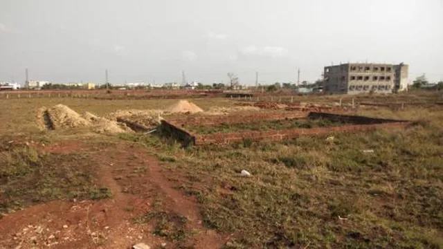 ୭ ଧର୍ମାନୁଷ୍ଠାନର ୨୨୧୭ ଏକର ଜମି ଜବରଦଖଲରେ