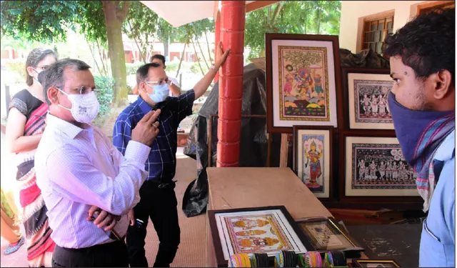 ଏକାମ୍ର ହାଟ ସ୍ଥିତି ଅନୁଧ୍ୟାନ କଲେ ମୁଖ୍ୟ ଶାସନ ସଚିବ