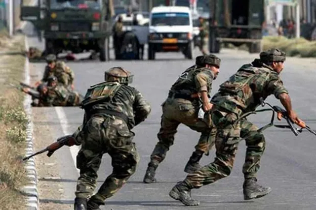 ଭାରତୀୟ ଯବାନ-ଆତଙ୍କବାଦୀ ମୁହାଁମୁହିଁ ହେବା ପରେ ଡରରେ ବନ୍ଧୁକ ଛାଡି ପଳାଇଲେ ଆତଙ୍କବାଦୀ