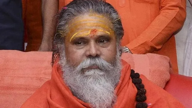 ଆଖଡା ପରିଷଦ ମୁଖ୍ୟଙ୍କ ମୃତ୍ୟୁ ମାମଲା: ମୃତ୍ୟୁ ପୂର୍ବର ଭିଡିଓ ଜବତ କରିବା ସହ ୩ଜଣଙ୍କୁ ଗିରଫ କଲା ପୁଲିସ