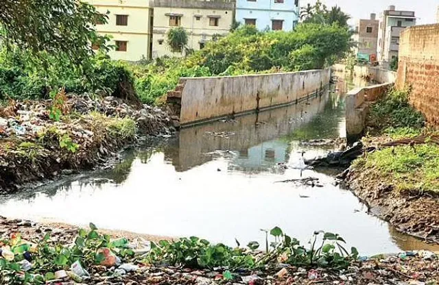 ବର୍ଷା ୬୩ବର୍ଷର ରେକର୍ଡ ଭାଙ୍ଗିଥିବାରୁ ଜଳ ନିଷ୍କାସନ ସମସ୍ୟା ଉପୁଜିଛି, ତୁରନ୍ତ ଏହାର ସମାଧାନ ହେବ: ବିଏମସି କମିସନର