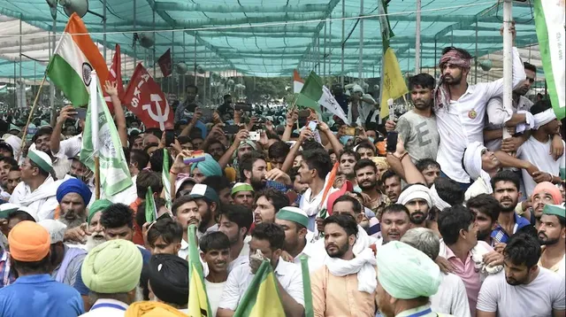 କଡ଼ା ସୁରକ୍ଷାରେ କର୍ଣ୍ଣାଲ: କୃଷକ ଆନ୍ଦୋଳନ ପାଇଁ ଜାରି ହେଲା ୧୪୪ ଧାରା, ଇଣ୍ଟରନେଟ୍ ସେବା ବନ୍ଦ