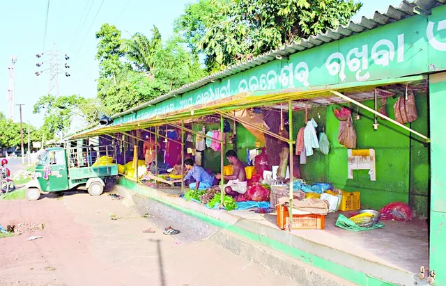 ଉଠାଦୋକାନୀଙ୍କ ସମର୍ଥନ ପାଇଁ କସରତ; ପ୍ରତି ୱାର୍ଡରେ ହେବ ଭେଣ୍ଡିଂଜୋନ୍‌: ବିଜେଡି