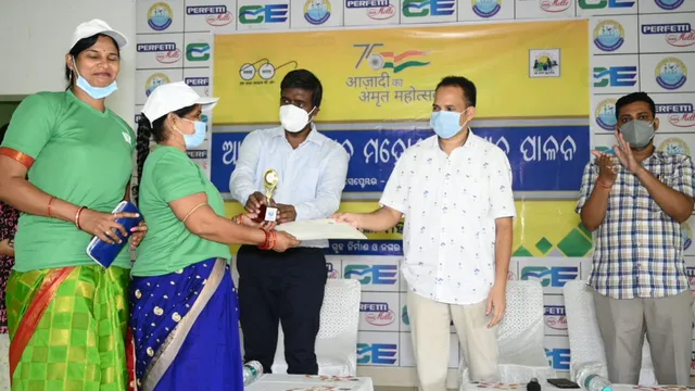 ପରିମଳ କର୍ମଚାରୀଙ୍କୁ ମହାନଗର ନିଗମର ସମ୍ବର୍ଦ୍ଧନା