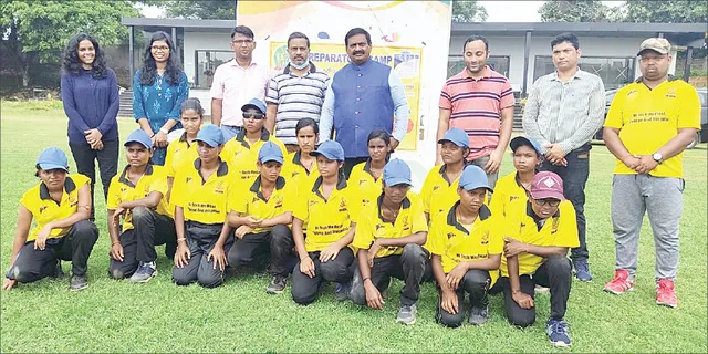 ଓଡ଼ିଶା-କର୍ଣ୍ଣାଟକ ଦ୍ବିପାକ୍ଷିକ ମହିଳା ଦୃଷ୍ଟିହୀନ କ୍ରିକେଟ୍ ପାଇଁ ୧୬ ଜଣିଆ ଓଡ଼ିଶା ଦଳ