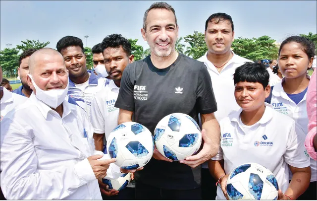 ‘ଫିଫା ଫୁଟ୍‍ବଲ୍‍ ଫର୍‍ ସ୍କୁଲ୍‍’ ଉଦ୍‍ଘାଟିତ: କ୍ରୀଡ଼ାରେ ବିନିଯୋଗ ହିଁ ଯୁବଗୋଷ୍ଠୀ ପାଇଁ ବିନିଯୋଗ: ମୁଖ୍ୟମନ୍ତ୍ରୀ