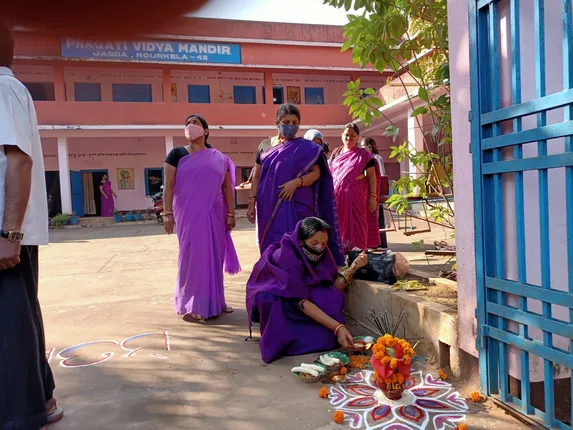 ସୁନ୍ଦରଗଡ଼ ଜିଲ୍ଲାରେ ଖୋଲିଲା ପ୍ରାଥମିକ ସ୍କୁଲ