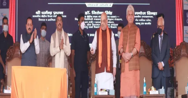 ଜମ୍ମୁ-କାଶ୍ମୀରରେ ଅମିତ ଶାହ: ତିନି ପରିବାରର ଦାଦାଗିରି ଚଳିବ ନାହିଁ, ଜମ୍ମୁ ବାସିନ୍ଦାଙ୍କୁ ଆଡ଼େଇ ଚାଲିବାର ସମୟ ଚାଲିଯାଇଛି