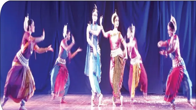 ଓଡ଼ିଶୀ ନୃତ୍ୟରେ ଝଙ୍କୃତ ହେଲା ଭାରତ ନିବାସ: ଉପଭୋଗ କଲେ ୭୨ ଦେଶର ନୃତ୍ୟପ୍ରେମୀ