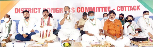 ଏସ୍‌ଆଇଟି ତଦନ୍ତ ଦାବି କଲା କ˚ଗ୍ରେସ; ସିବିଆଇ ତଦନ୍ତ ଉପରେ ଭରସା ନାହିଁ: ଚେଲାକୁମାର