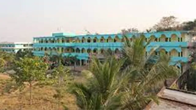 ମହାଲିଙ୍ଗ କଲେଜ ଦୁର୍ନୀତି ଚପାଇବାକୁ ଚାଲ୍‌ କି? ମନ୍ତ୍ରୀଙ୍କ ସୁପାରିସ ରହିଥିବା ନେଇ ଚର୍ଚ୍ଚା