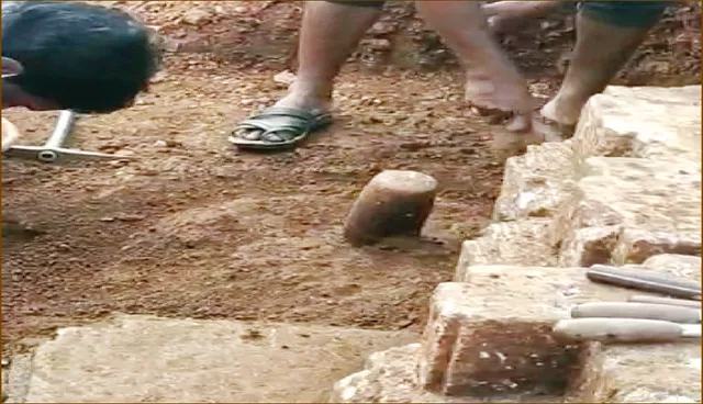 ପୁଣି ହେଲା ଶୁକଶାରି ମନ୍ଦିର ଖନନ: ବାହାରିଲା ମନ୍ଦିର ଚଟାଣ ଓ ଶିଳପୁଆ