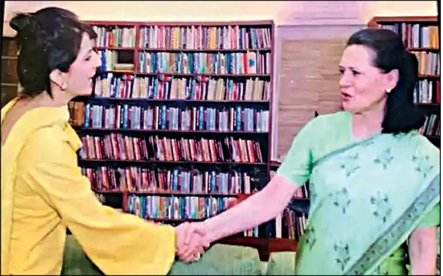 ପାକ୍ ସାମ୍ବାଦିକା ଆରୁସା ଆଲମଙ୍କୁ ନେଇ ରାଜନୀତି ସରଗରମ: ସୋନିଆଙ୍କ ସହ ଫଟୋ ଜାରି କଲେ ଅମରିନ୍ଦର