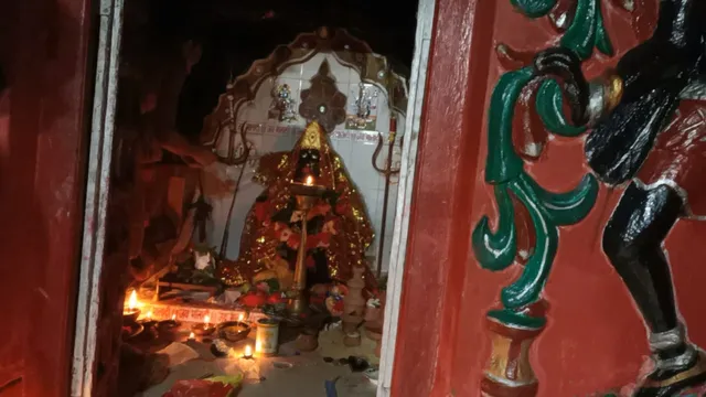 ଆରମ୍ଭ ହେଲା ମାଁ ମାଣିକେଶ୍ୱରୀଙ୍କ ନବଦିନାତ୍ମକ ଶାରଦୀୟ ପୂଜା, ଆସିଲାନି ମାଁଙ୍କ ଆଭୂଷଣ